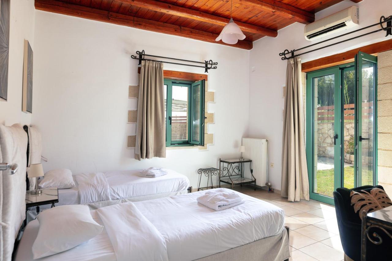Villa Pinelopi Asprouliánoi Exterior foto